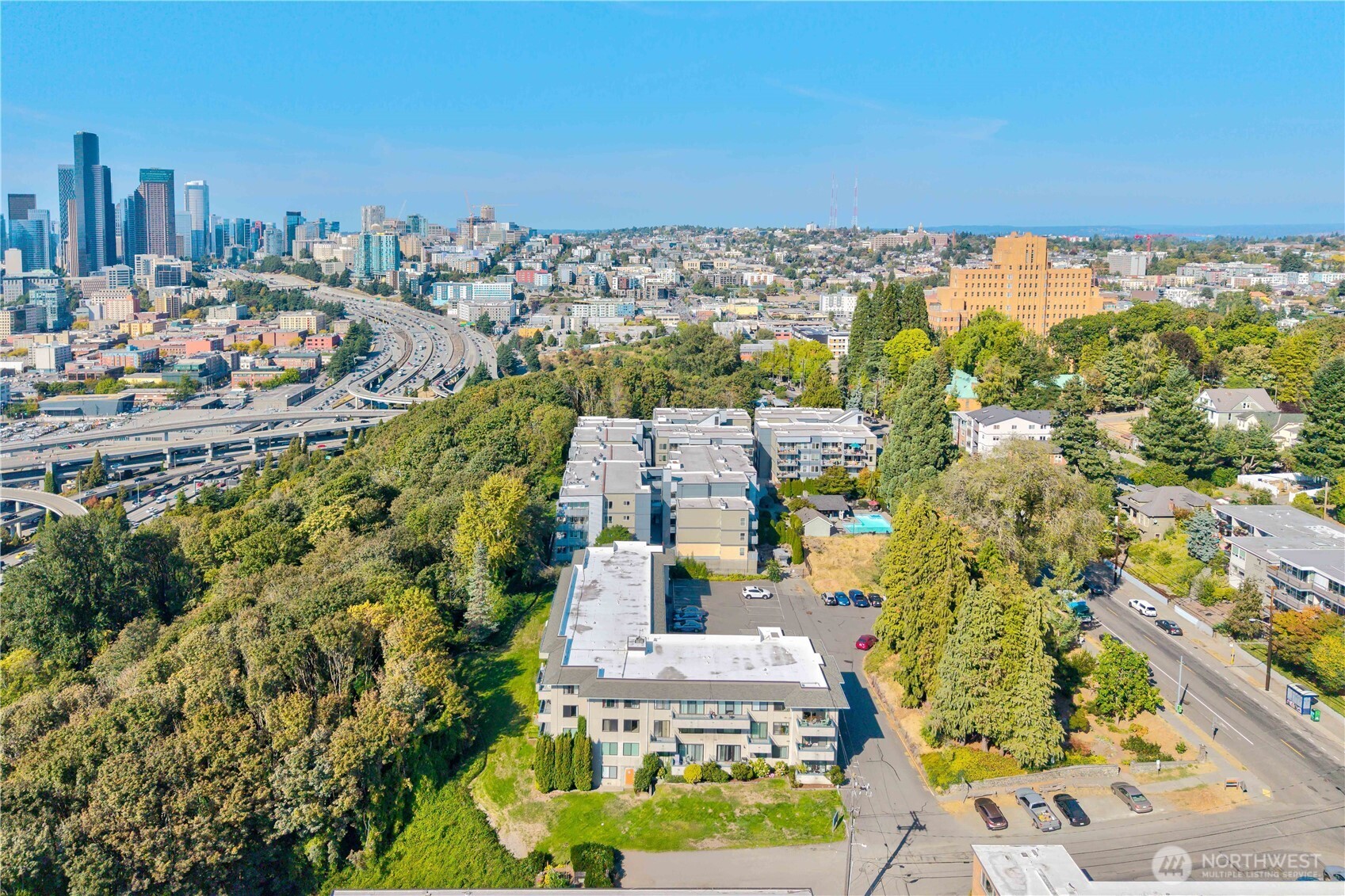 1100 South Atlantic Street, Unit 209 Seattle, WA 98134 - Photo 30 of 31 a view of a city