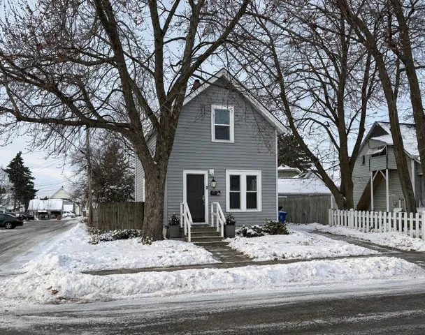 $139,000 | 217 Mill Street, Oshkosh, WI 54901