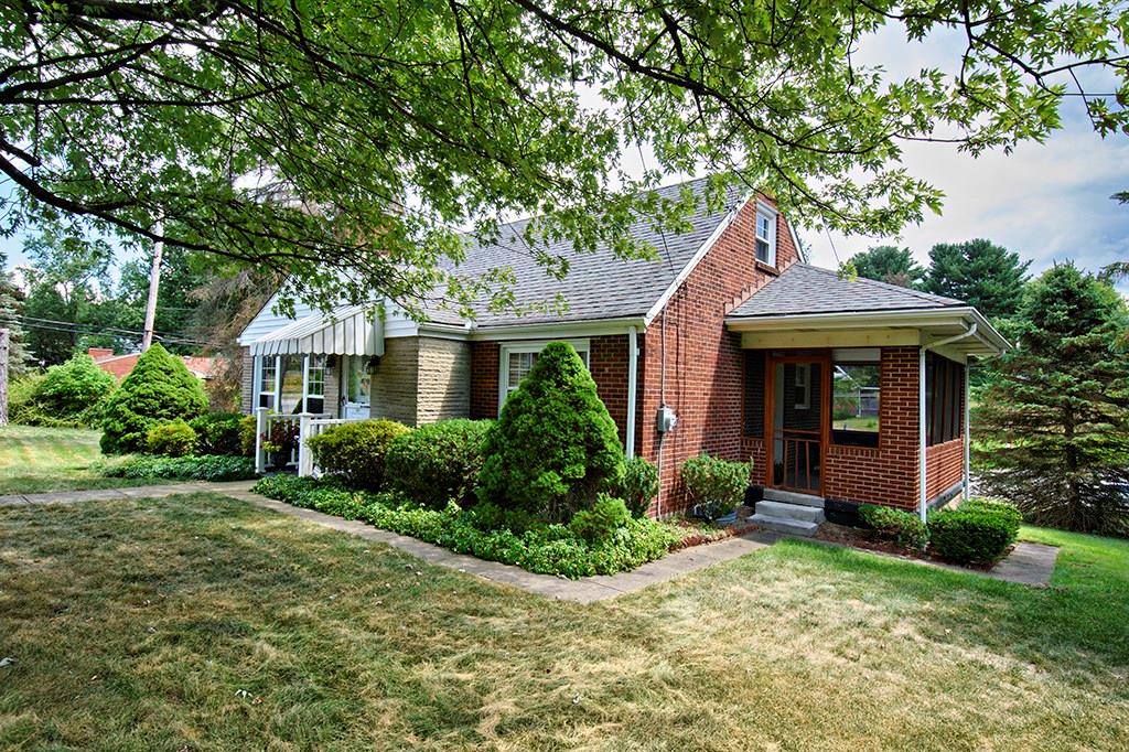 130 Dorseyville Road Pittsburgh, PA 15215 - Photo 1 of 17 Front