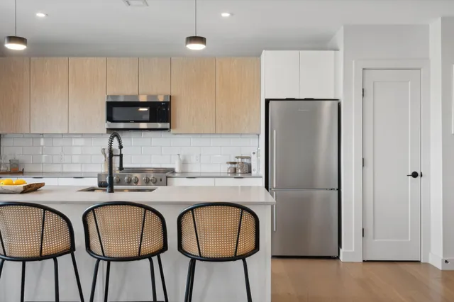 $599,000 | 75 Chestnut Street, Unit 609, Portland, ME 04101