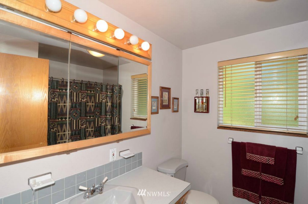4407 Tom Marks Road Snohomish, WA 98290 - Photo 11 of 15 Gallery Image 11