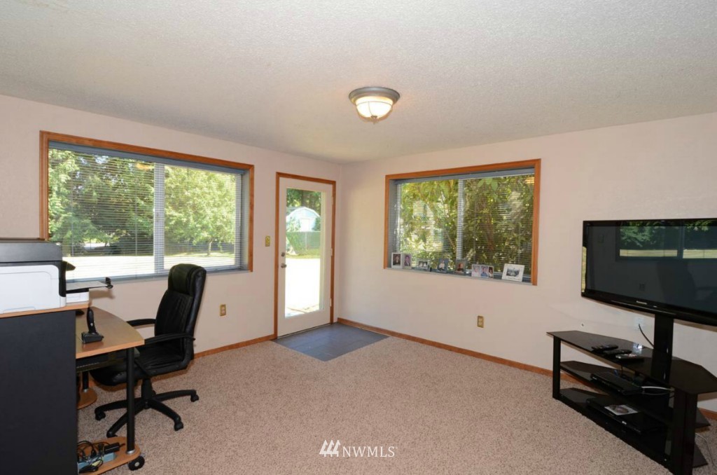 4407 Tom Marks Road Snohomish, WA 98290 - Photo 5 of 15 Gallery Image 5
