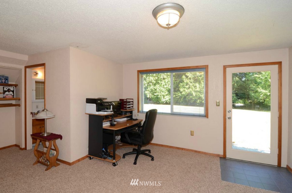 4407 Tom Marks Road Snohomish, WA 98290 - Photo 6 of 15 Gallery Image 6