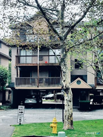 $365,000 | 97 Richards Avenue, Unit E12, Norwalk, CT 06854