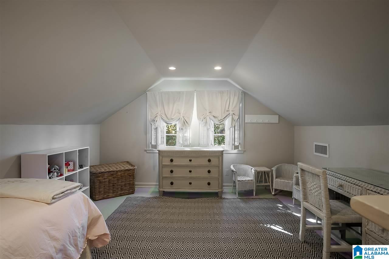 18 Woodhill Road Birmingham, AL 35213 - Photo 30 of 50