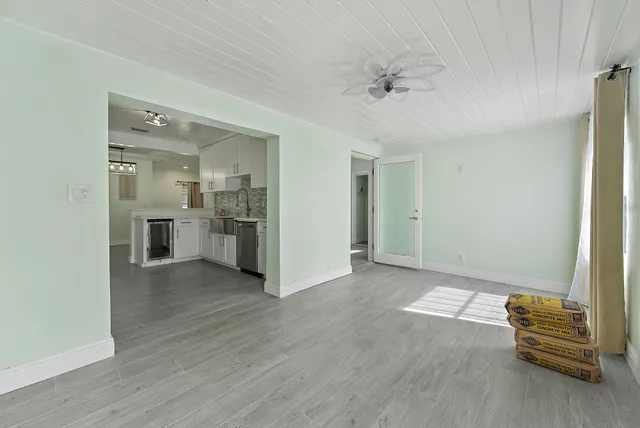 $3,400 | 135 East 28th Street, Riviera Beach, FL 33404