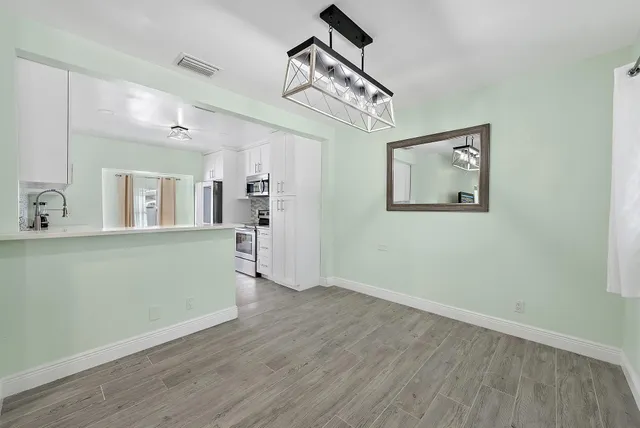 $3,400 | 135 East 28th Street, Riviera Beach, FL 33404