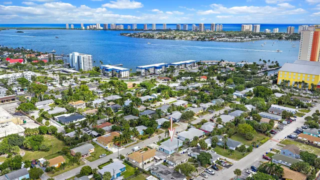 $3,400 | 135 East 28th Street, Riviera Beach, FL 33404