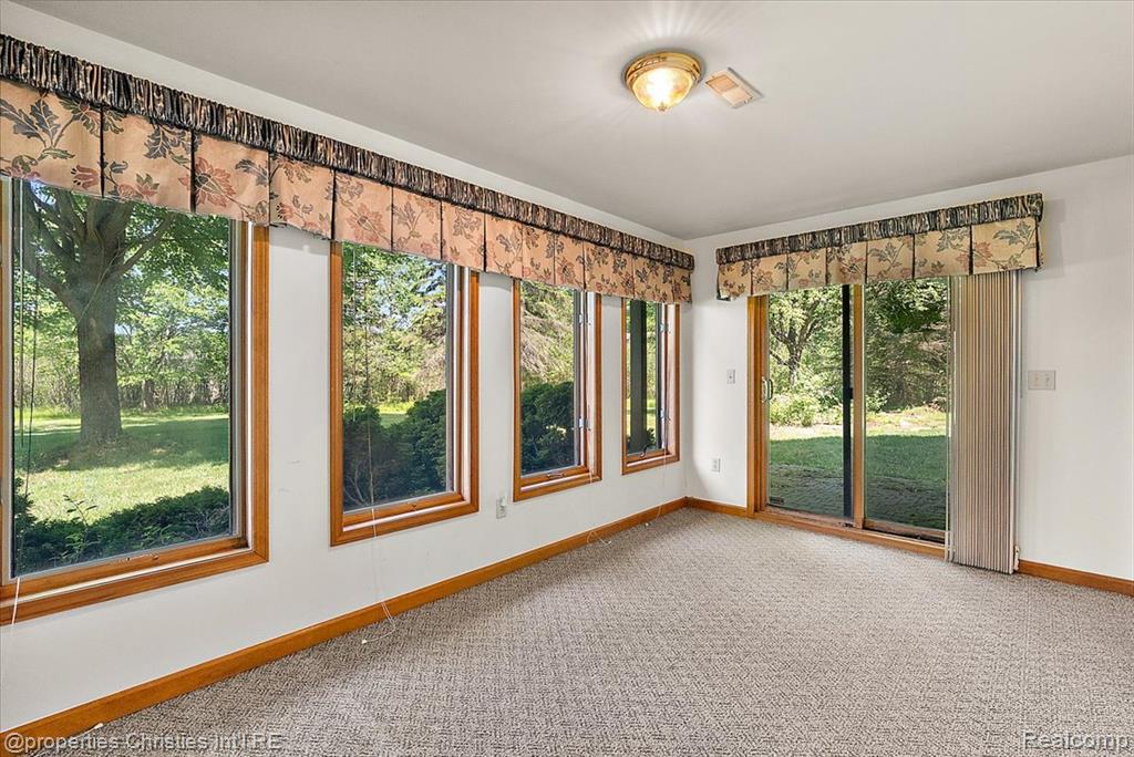6175 Tripp Road Holly, MI 48442 - Photo 30 of 63