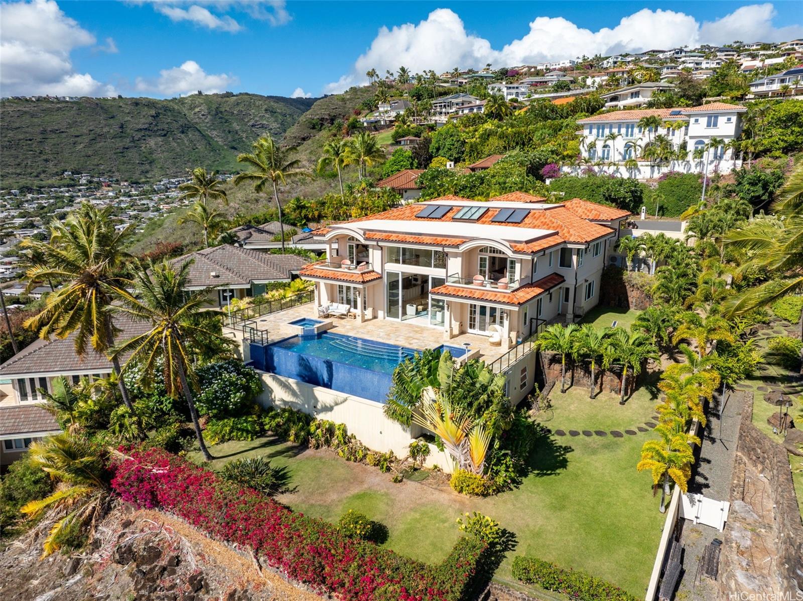 269 Kaialii Place Honolulu, HI 96821 - Photo 21 of 25 an aerial view of a house with a yard