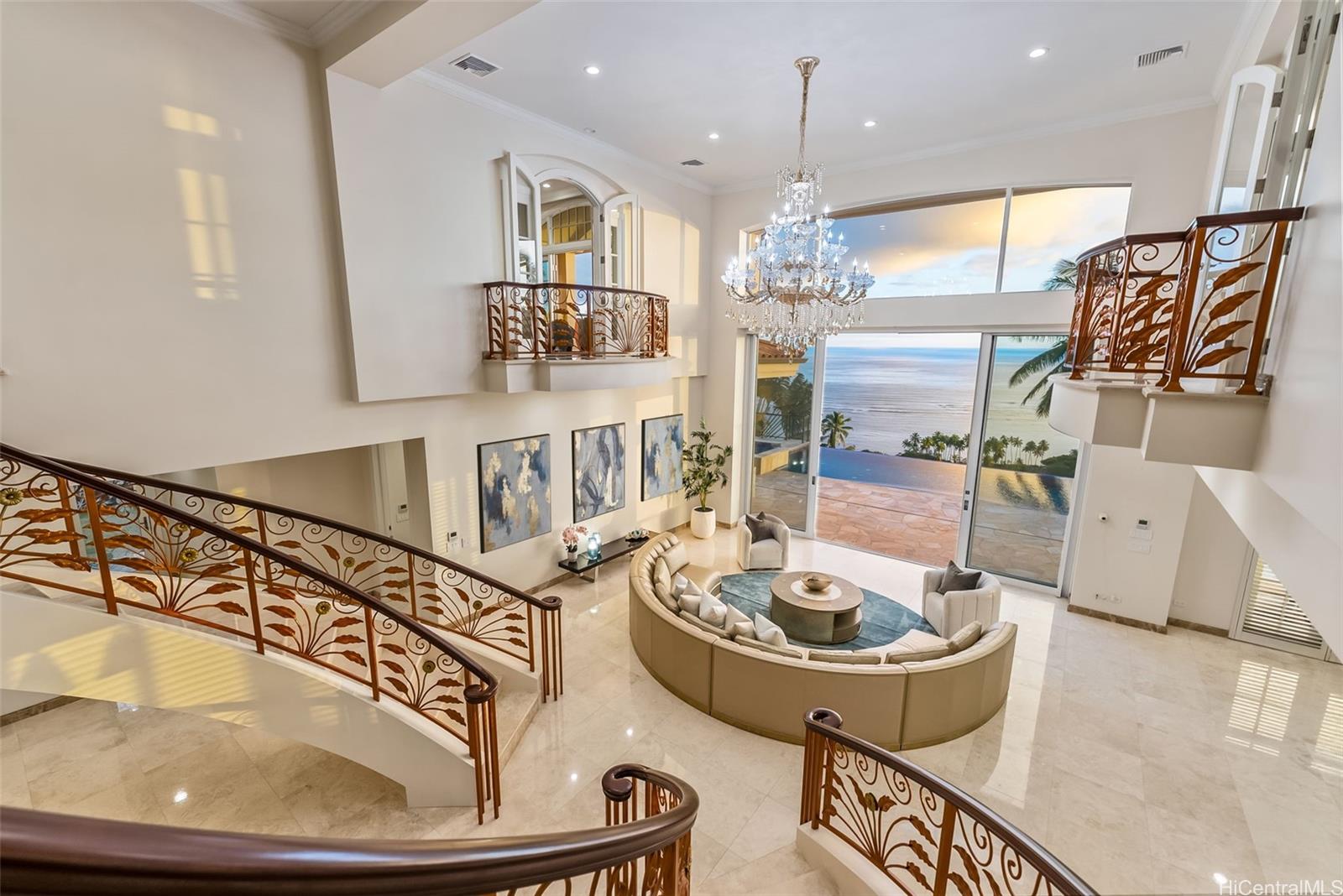 269 Kaialii Place Honolulu, HI 96821 - Photo 6 of 25 a living room with furniture and a large window