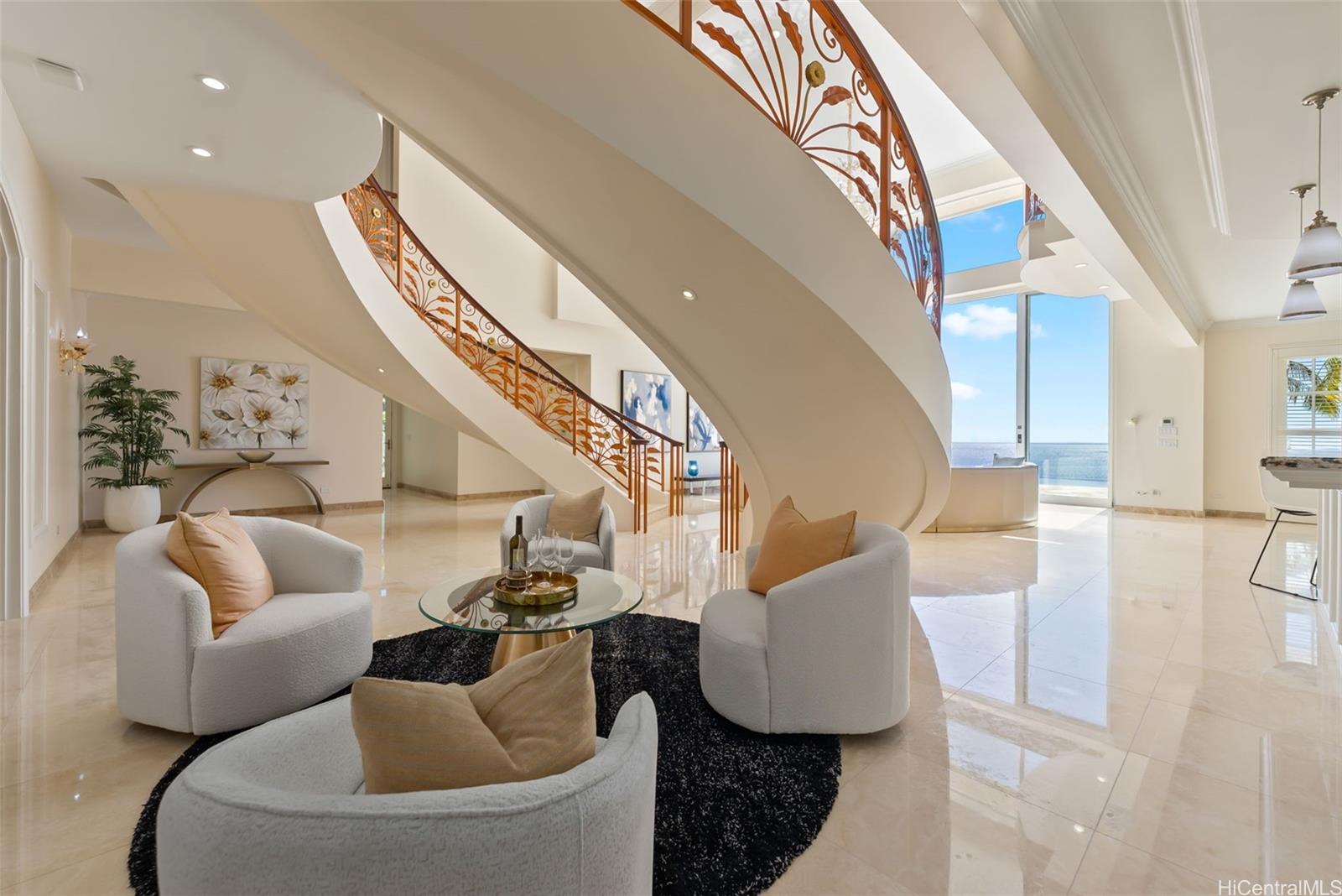 269 Kaialii Place Honolulu, HI 96821 - Photo 7 of 25 a living room with furniture and a ceiling fan