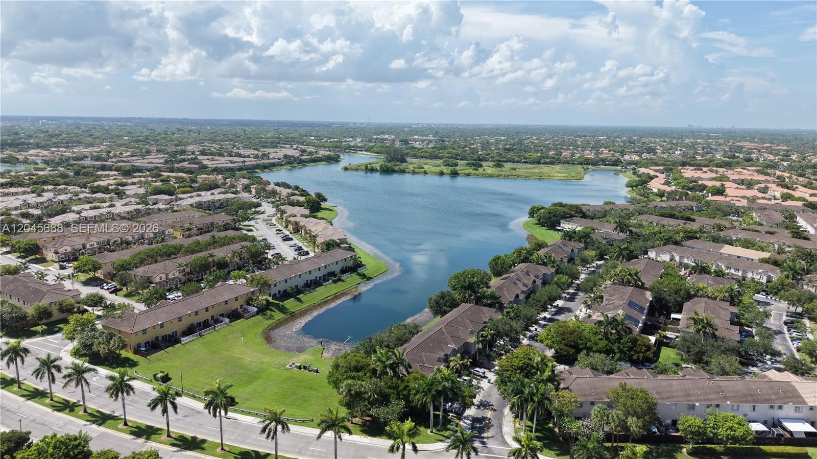 22807 Southwest 89th Path Cutler Bay, FL 33190 - Photo 36 of 43