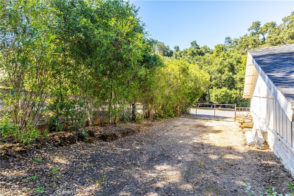7695 Del Rio Road Atascadero, CA 93422 - Photo 61 of 75