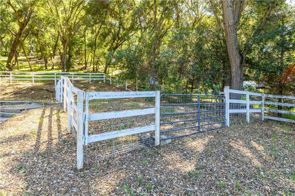 7695 Del Rio Road Atascadero, CA 93422 - Photo 65 of 75