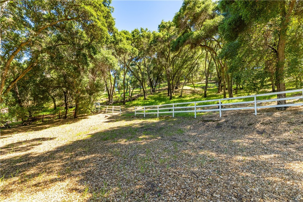 7695 Del Rio Road Atascadero, CA 93422 - Photo 68 of 75