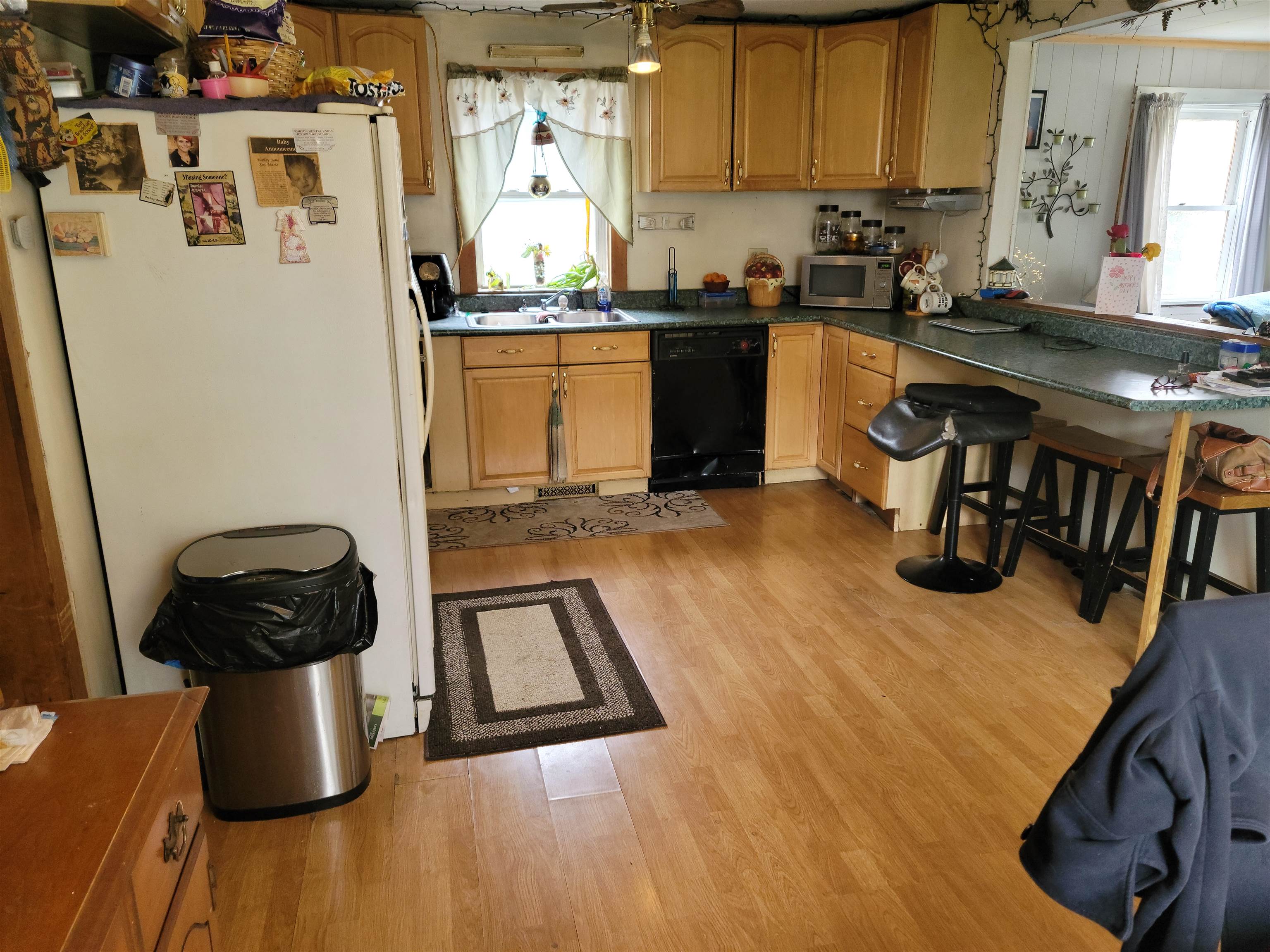 75 Indian Point Street Newport, VT 05855 - Photo 12 of 45