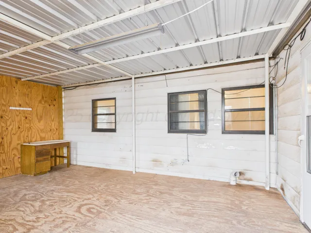 a view of a storage & utility room