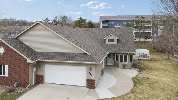 $319,900 | 124 Bluebird Lane, Clearwater, MN 55320