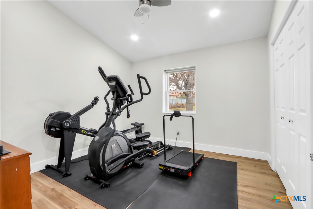 5037 North State Highway 123 Seguin, TX 78155 - Photo 15 of 45