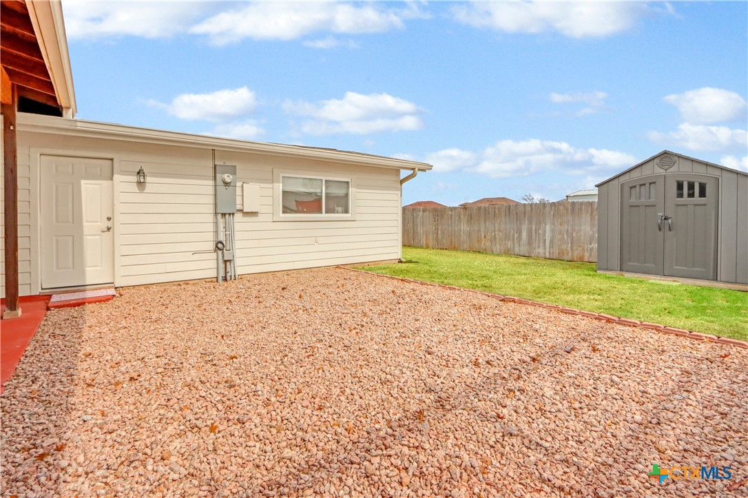 5037 North State Highway 123 Seguin, TX 78155 - Photo 30 of 45