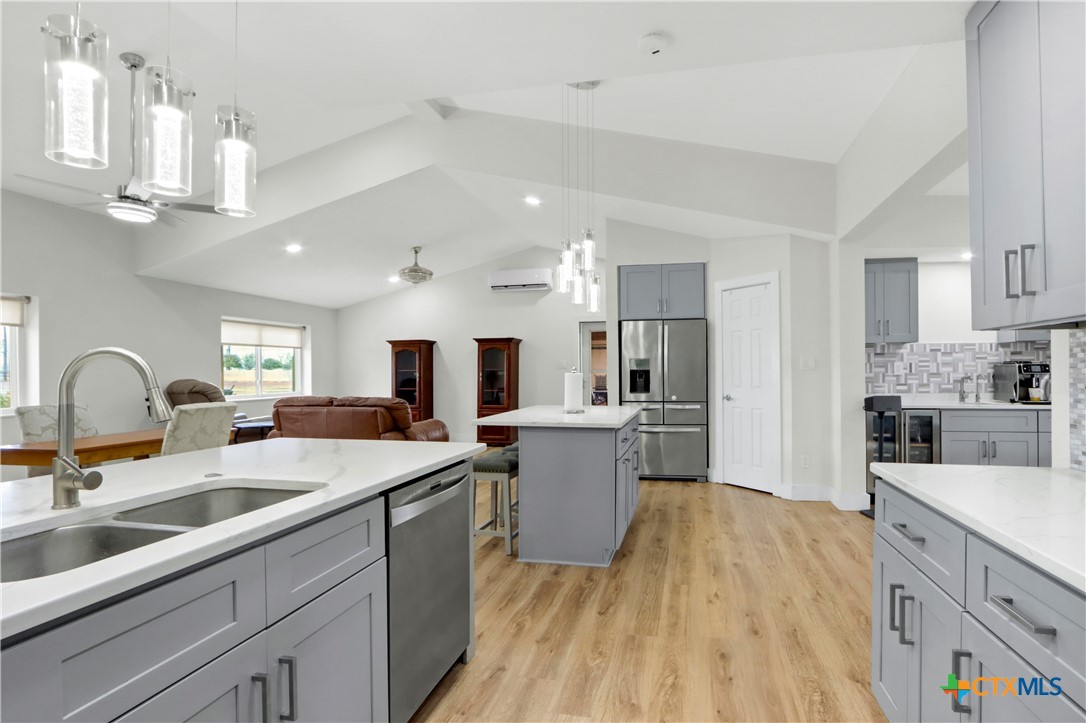 5037 North State Highway 123 Seguin, TX 78155 - Photo 8 of 45