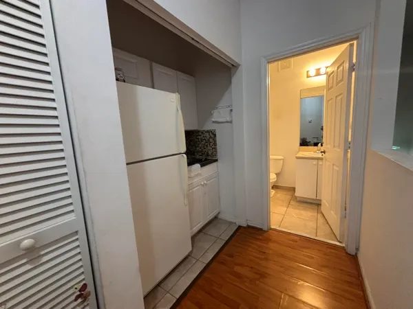 $1,000 | 2941 Crestwood Terrace, Unit 7204, Margate, FL 33063