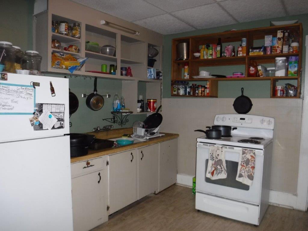 183 Main Street Mexico, ME 04257 - Photo 4 of 22 4 Kitchen Unit 2