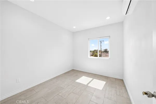 $3,500 | 525 West Woodcrest Avenue, Fullerton, CA 92832