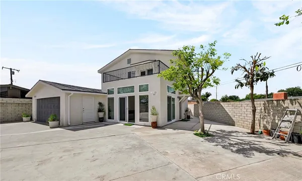 $3,500 | 525 West Woodcrest Avenue, Fullerton, CA 92832