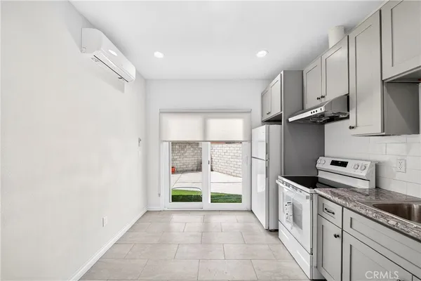 $3,500 | 525 West Woodcrest Avenue, Fullerton, CA 92832