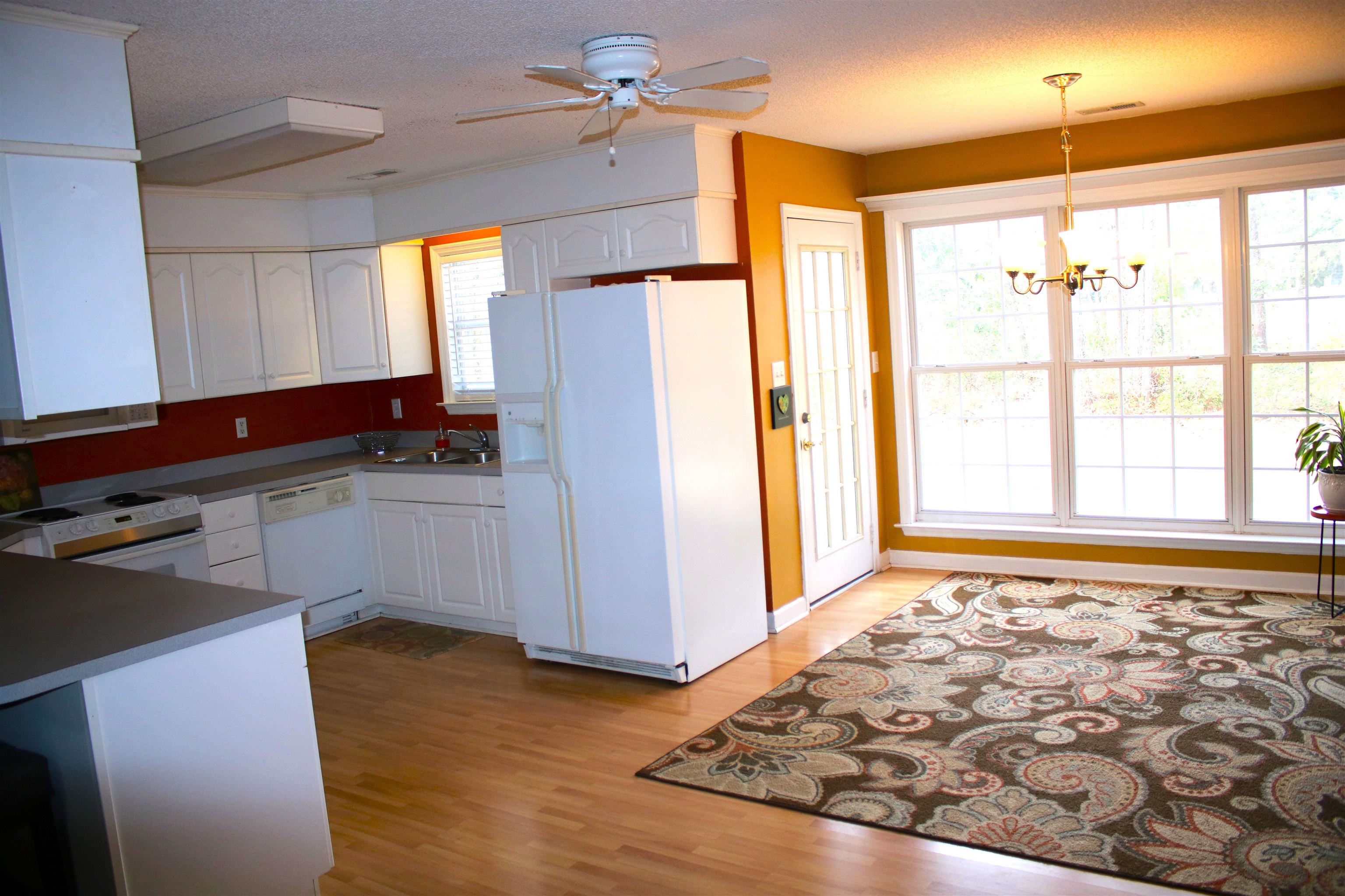 2102 Wedgefield Georgetown, SC 29440 - Photo 10 of 23 Gallery Image 10