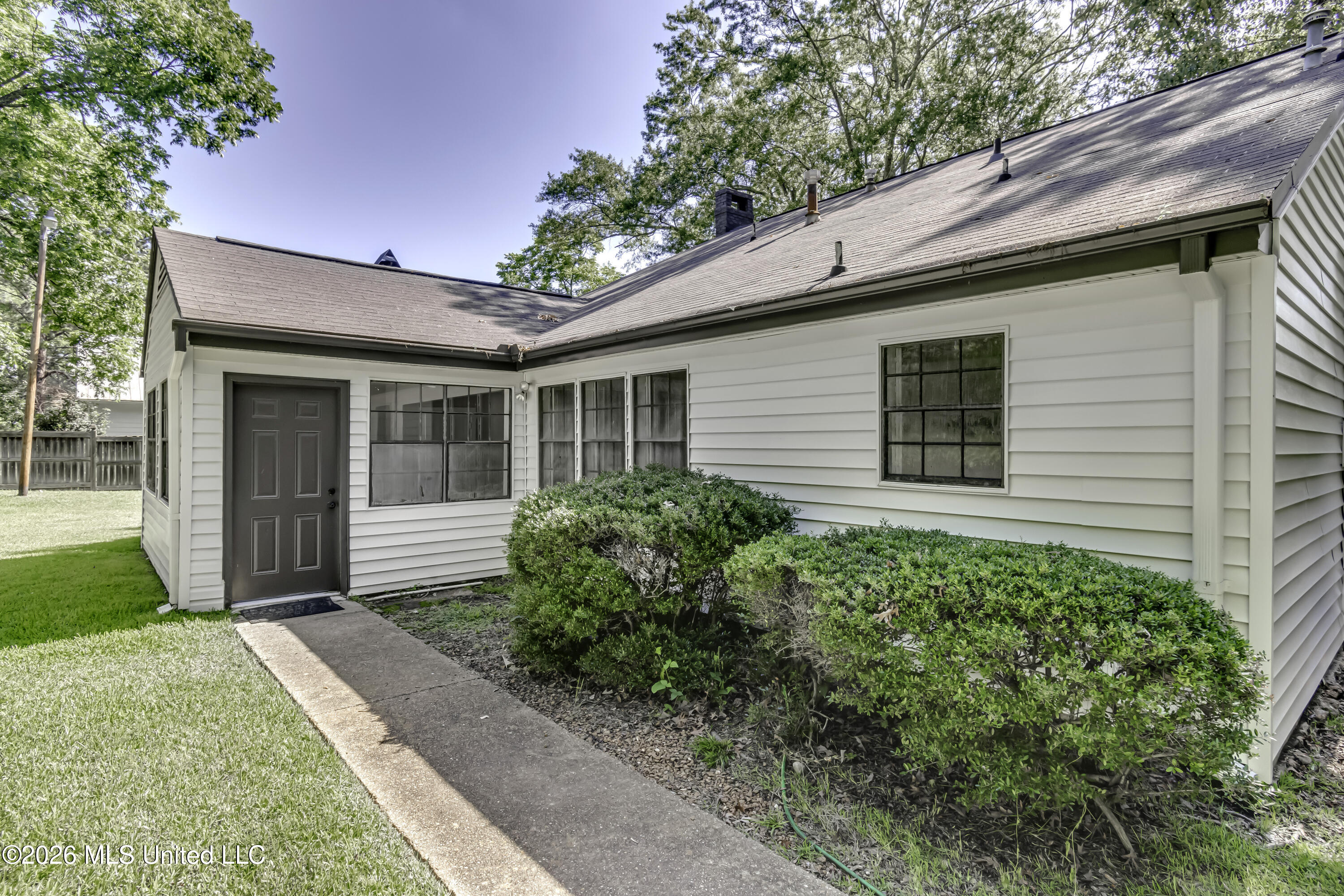 121 North Central Avenue Ridgeland, MS 39157 - Photo 10 of 60 121 N Central Ave--10