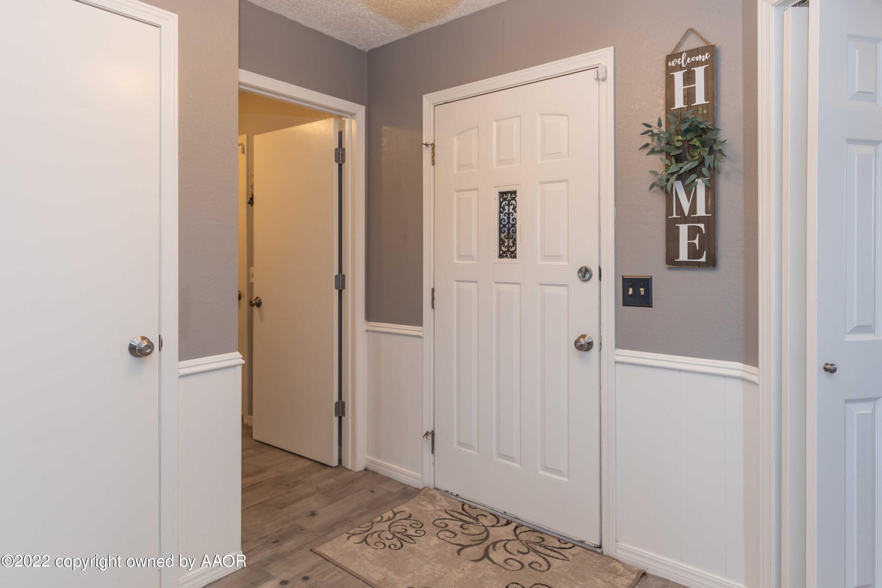 9700 Arlie Road Amarillo, TX 79108 - Photo 5 of 45 ENTRY