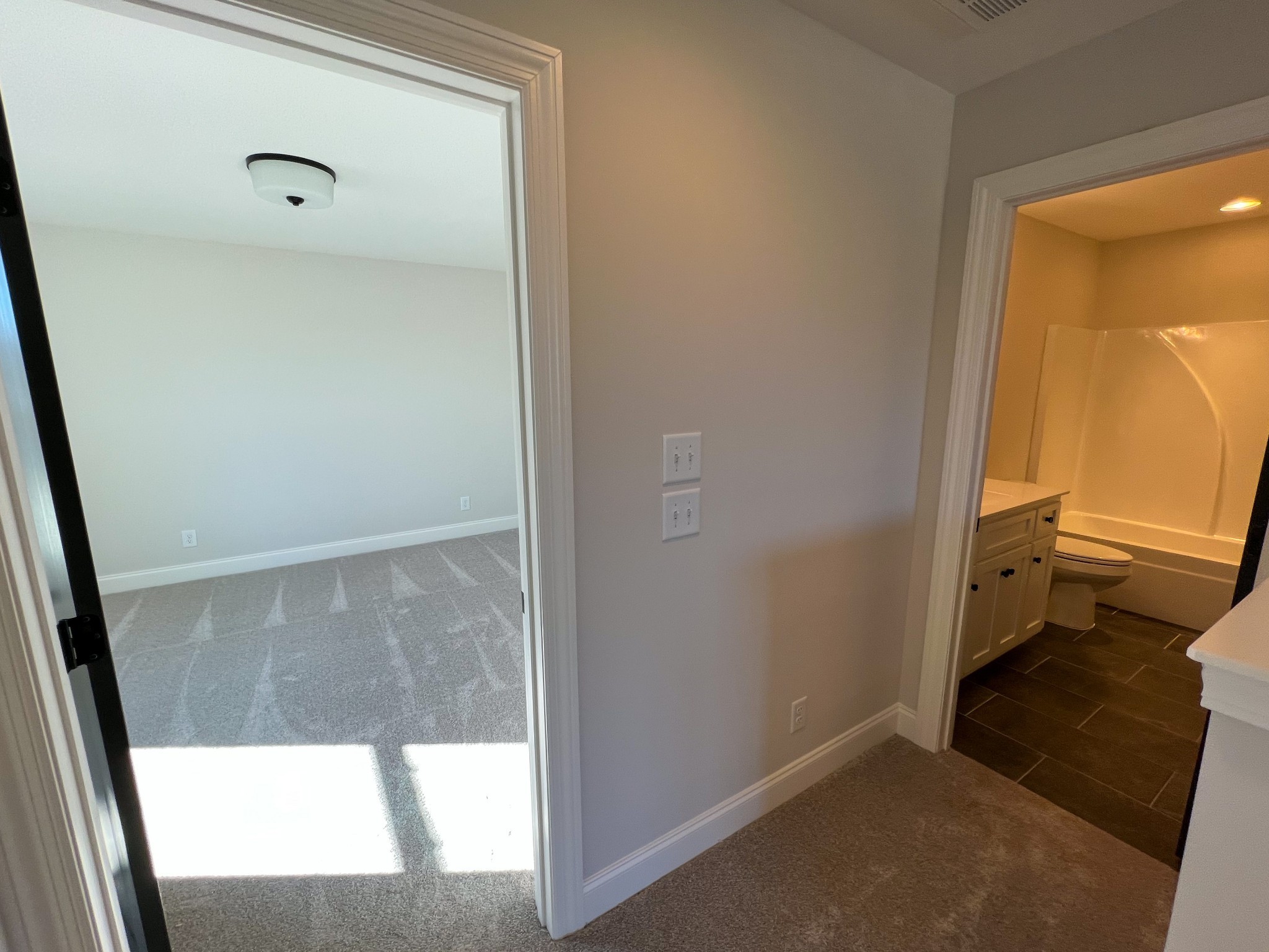 2445 North Commerce Road Lebanon, TN 37090 - Photo 12 of 14 a view of a bathroom