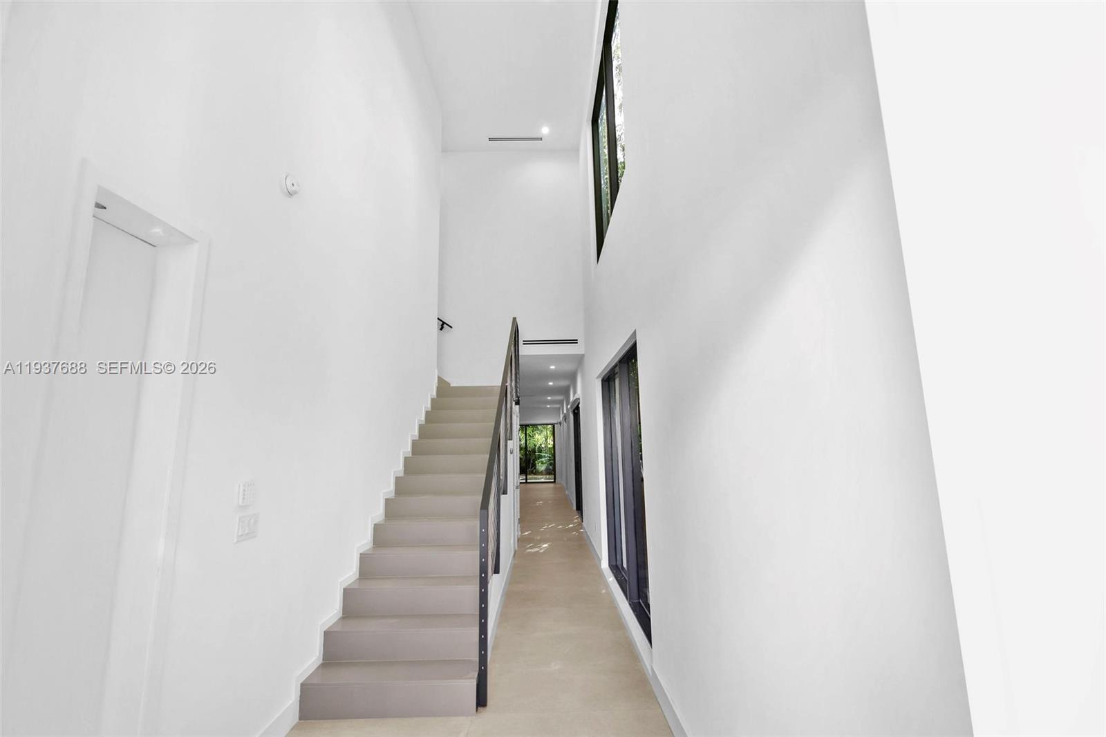 3063 Elizabeth Street Miami, FL 33133 - Photo 16 of 35