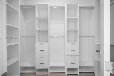 $2,285,000 | 3063 Elizabeth Street, Miami, FL 33133