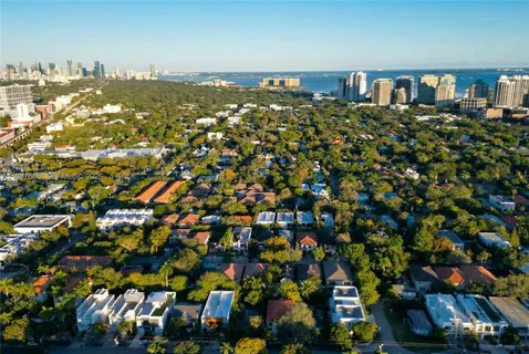 $2,285,000 | 3063 Elizabeth Street, Miami, FL 33133