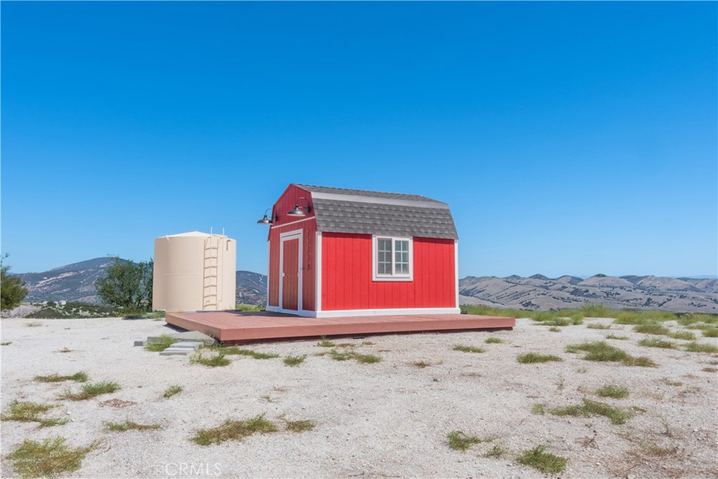 71778 Jolon Road Bradley, CA 93426 - Photo 4 of 32