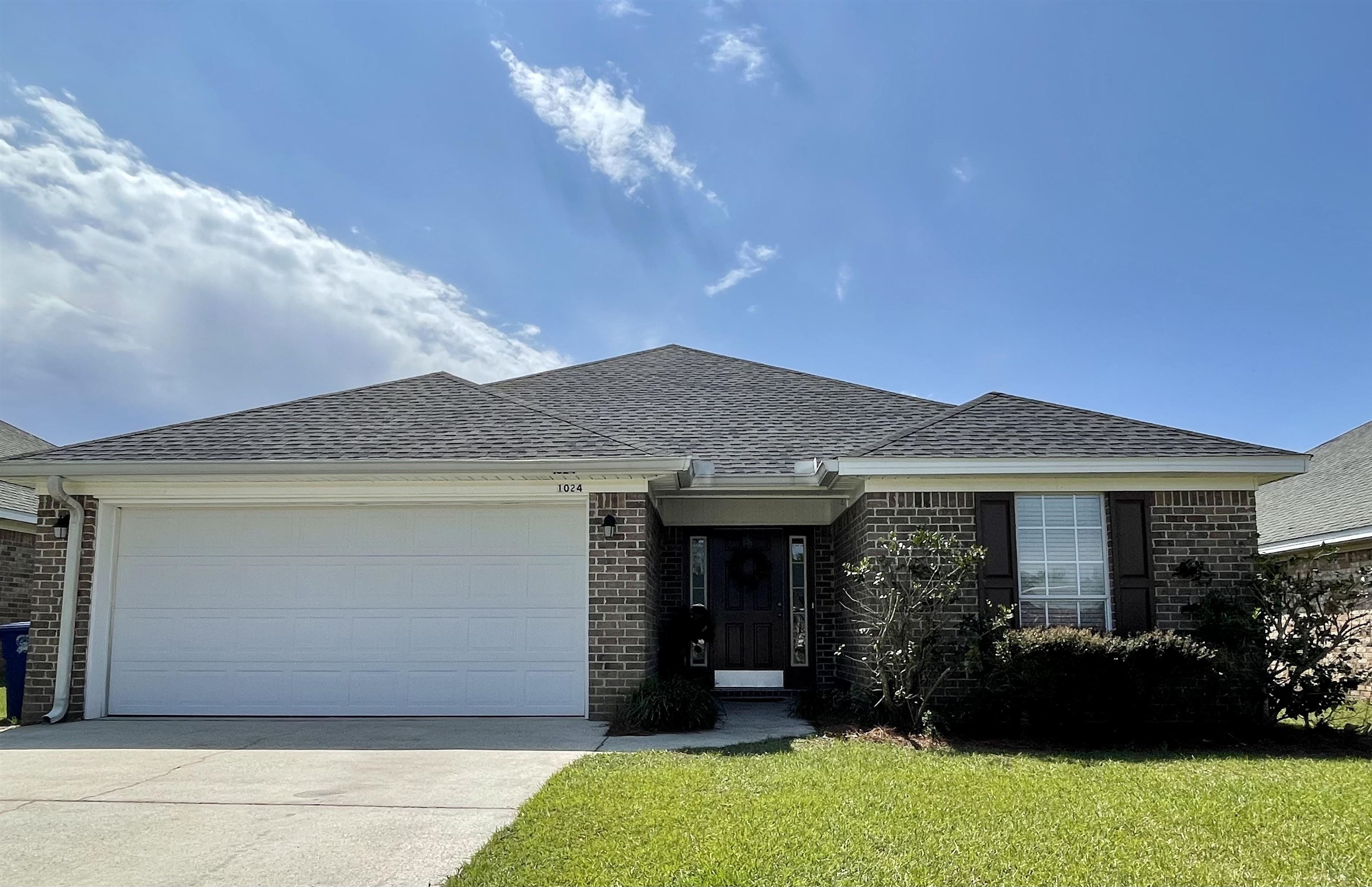 1024 Amazon Drive Foley, AL 36535 - Photo 1 of 25