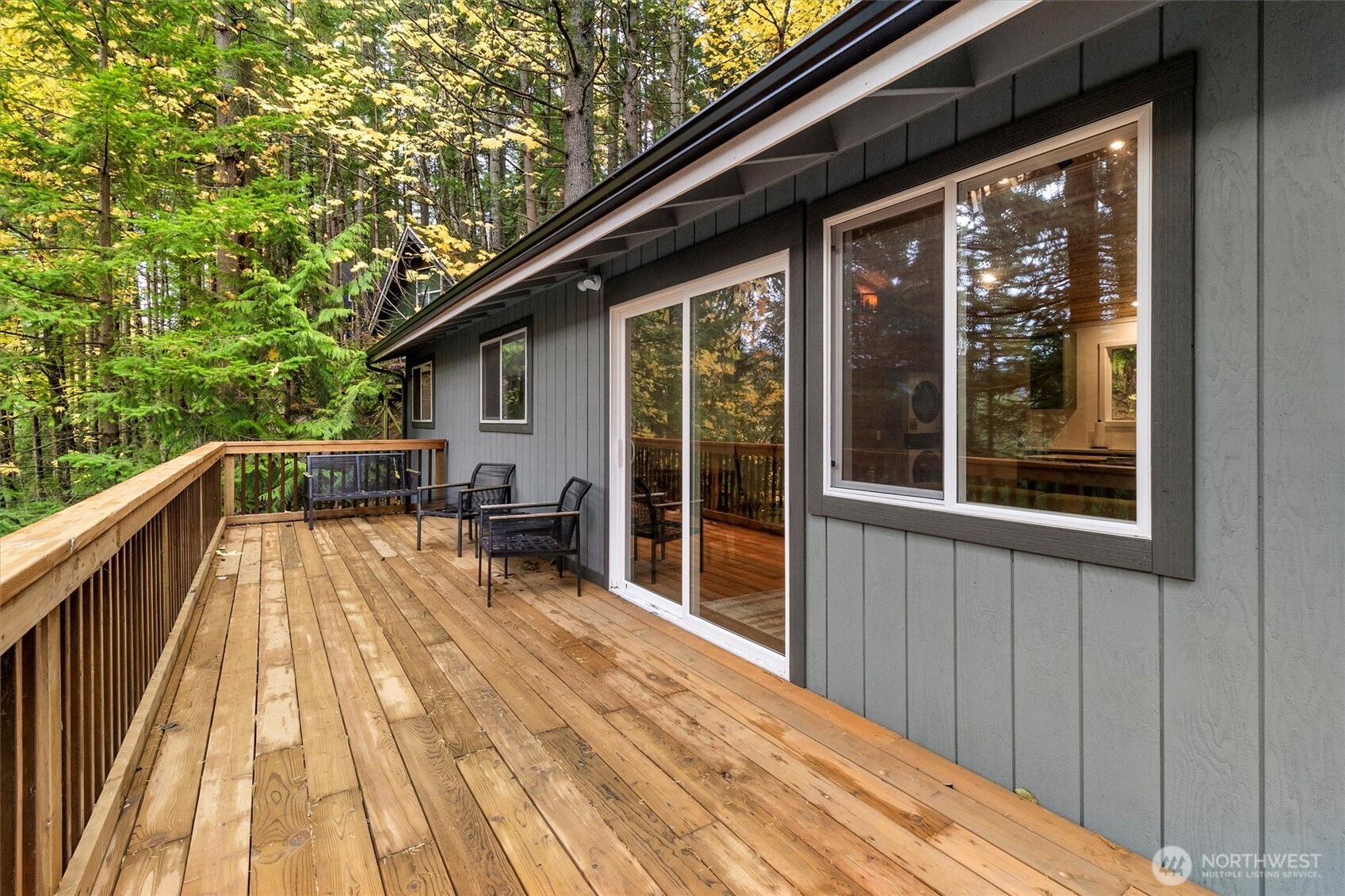 76 B Sudden Valley Drive Bellingham, WA 98229 - Photo 20 of 35 a view of balcony and deck