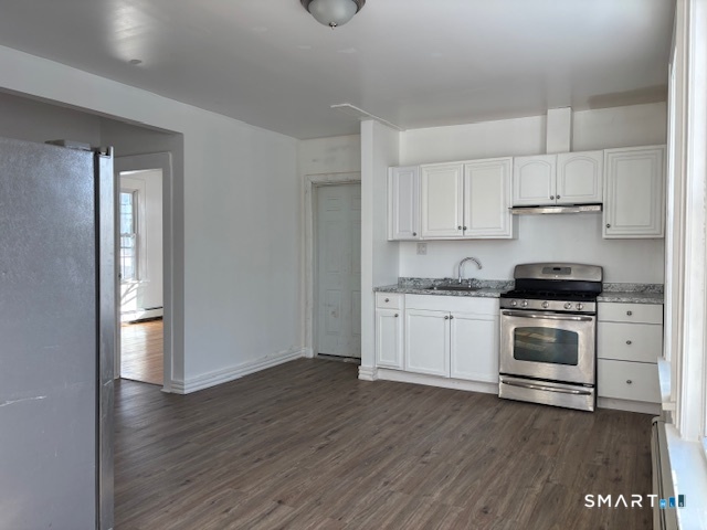 292 Ridgefield Avenue, Unit 2 Bridgeport, CT 06610 - Photo 6 of 11