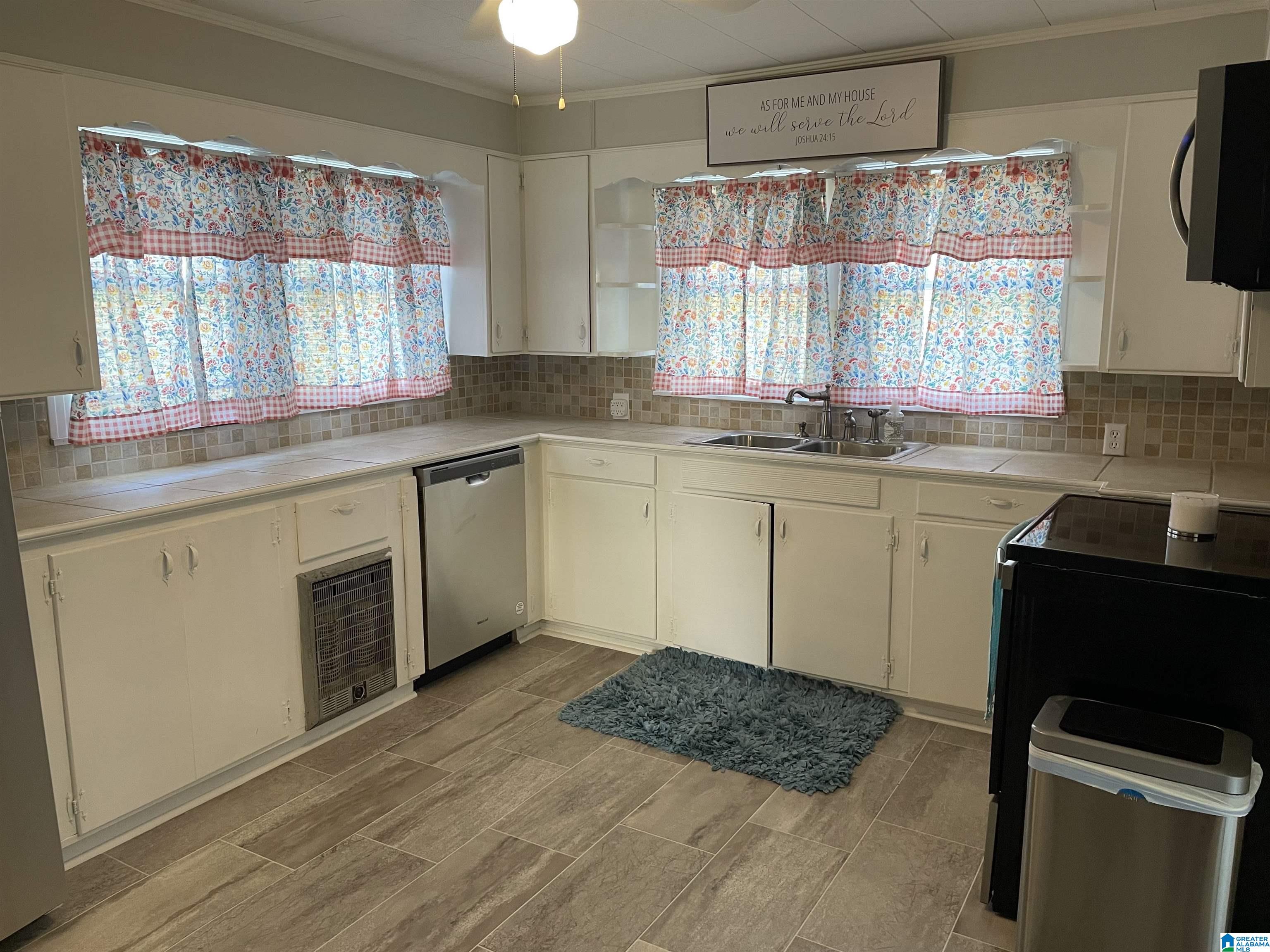979 Sipsey Fork Road Detroit, AL 35552 - Photo 6 of 20