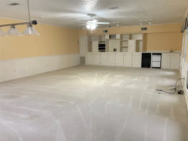 $389,900 | 4615 Sao Paulo Street, Pasadena, TX 77504