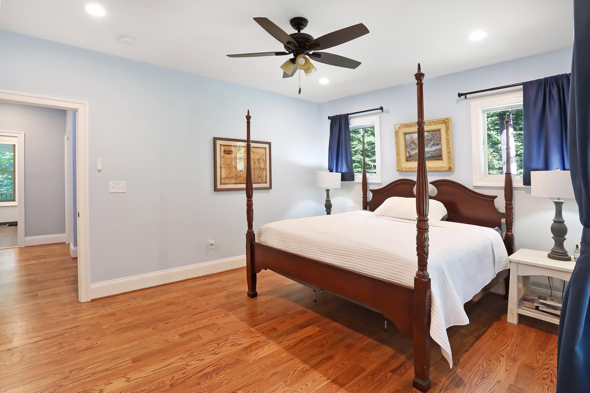 3411 Fenny Hill Road Delaplane, VA 20144 - Photo 34 of 75 Main Level Owner's suite