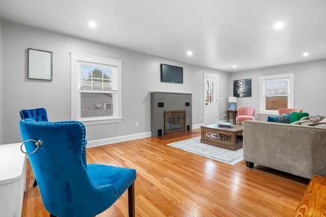 $430,000 | 7 Dudley Hill Road, Dudley, MA 01571