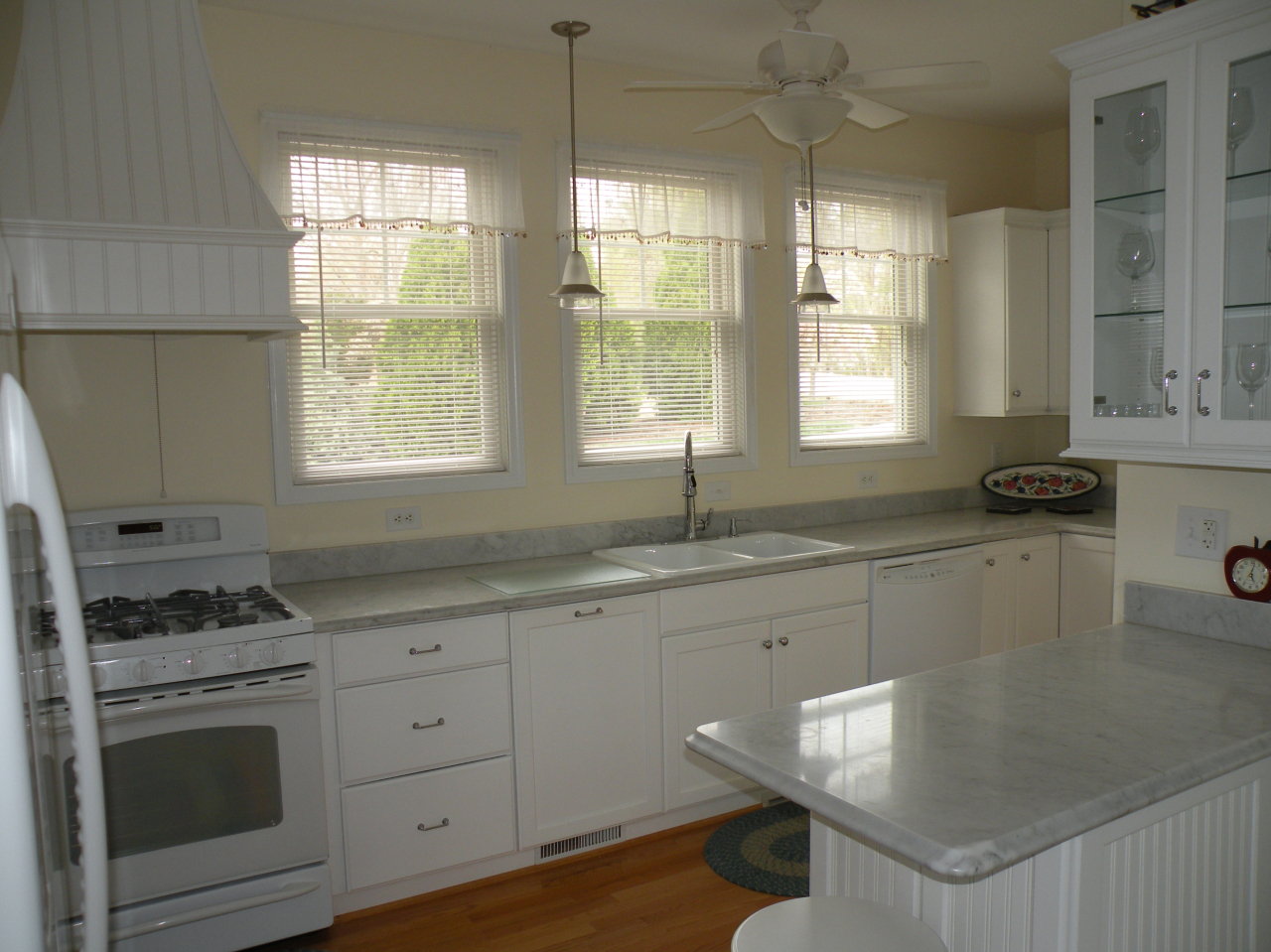 143 Thunder Ridge Road Huddleston, VA 24104 - Photo 22 of 93 Custom Kitchen