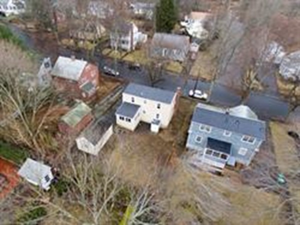 28 Grant Road Lynn, MA 01904 - Photo 8 of 12 Gallery Image 8