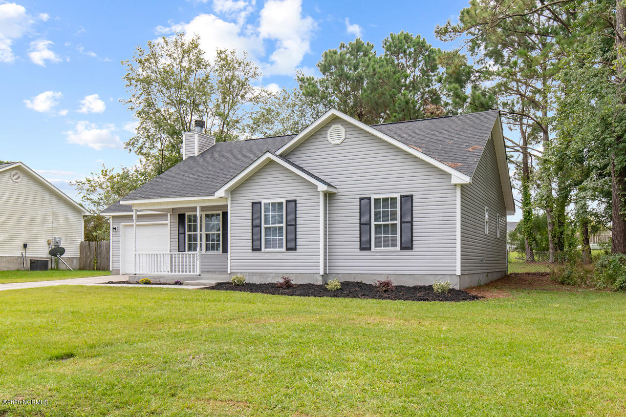 326 Running Road Jacksonville, NC 28546 - Photo 3 of 30 3