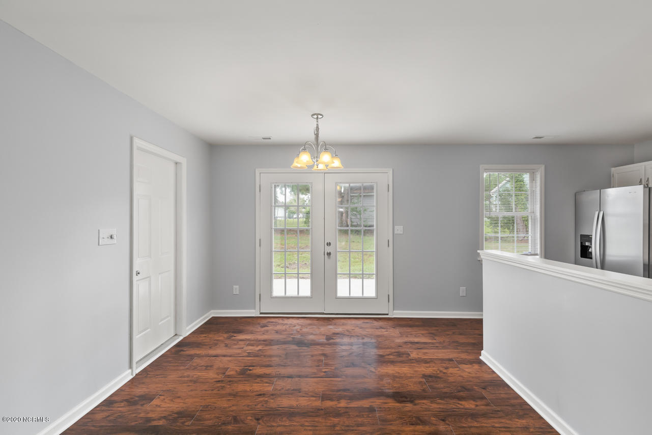 326 Running Road Jacksonville, NC 28546 - Photo 9 of 30 9